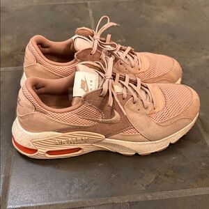 Nike Women's Air Max Excee Rose Whisper Blush Pink Sneakers Shoes Size 9.5